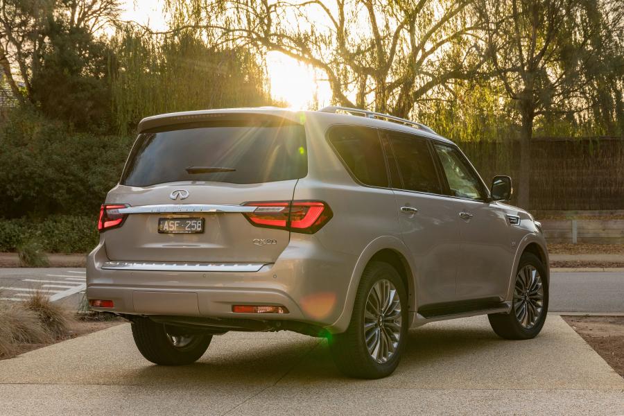  Infiniti QX80 5.6 2018 года  (AU) (фото 29 из 40)